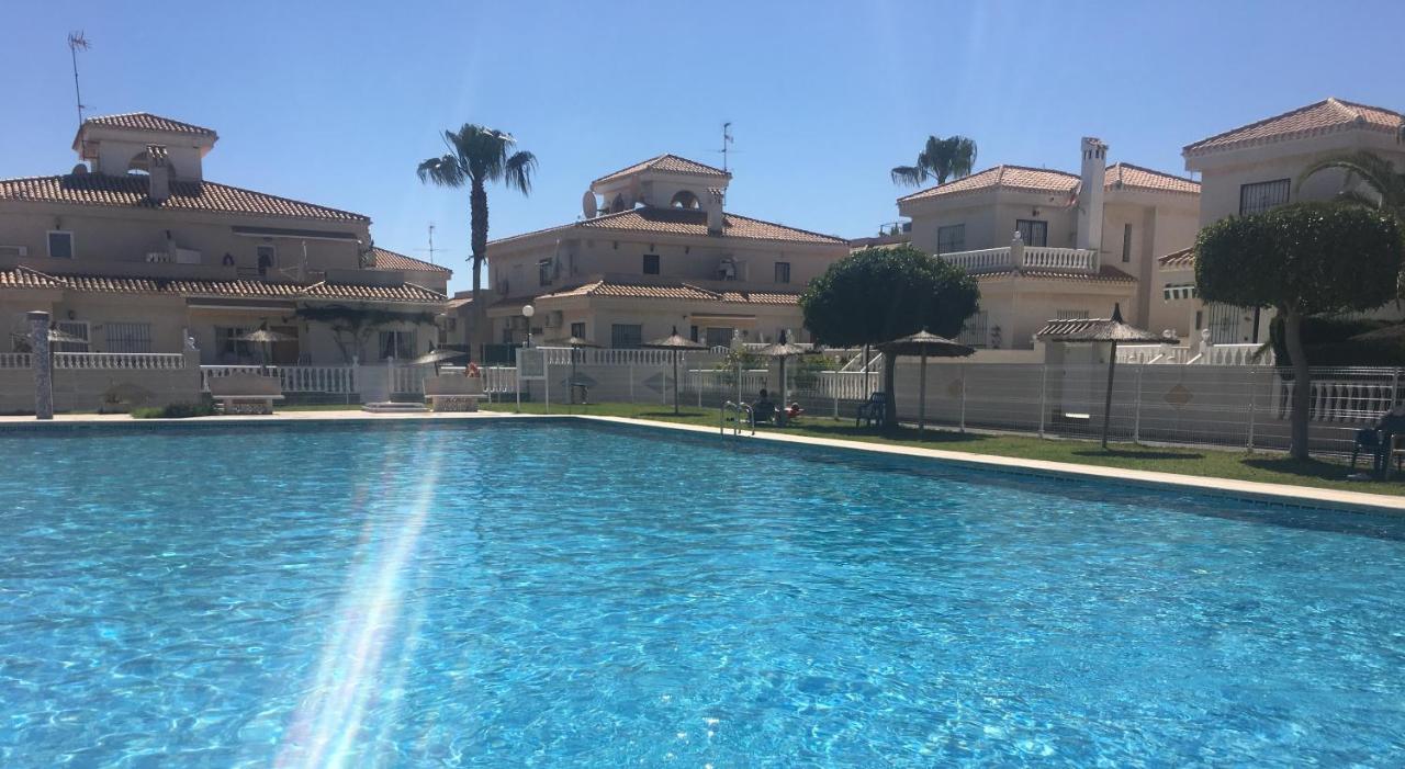 Greensuites La Zenia Torrevieja ปลายาฟลาเมงกา ภายนอก รูปภาพ